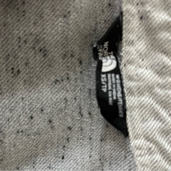 The North Face Oatmeal Textured 98% Cotton Button Front Long Sleeve Shirt XS - Picture 6 of 8